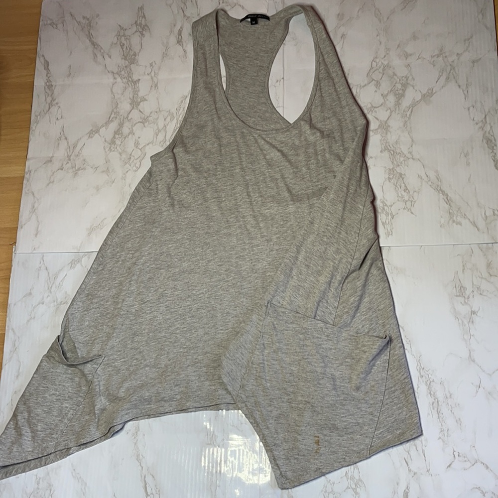 Lengthy Racerback Tank With Side Pockets - Picture 4 of 12